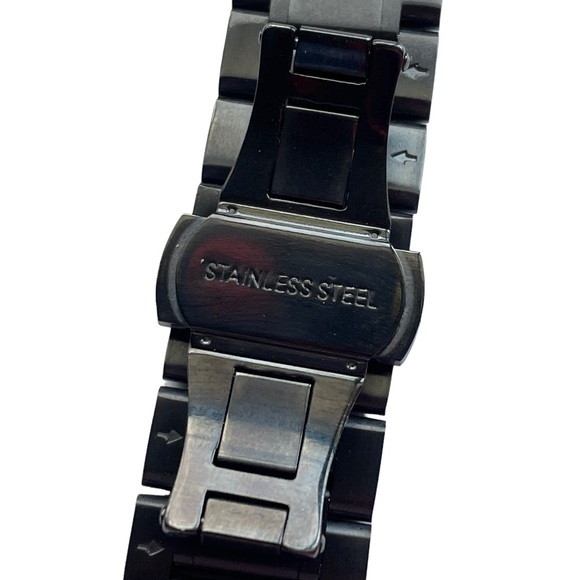 Black Stainless Steel Link Apple Watch Band 38 40 41mm NEW - Picture 3 of 11